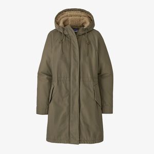 Patagonia women’s Insulated Prairie Down Parka in Sage Khaki